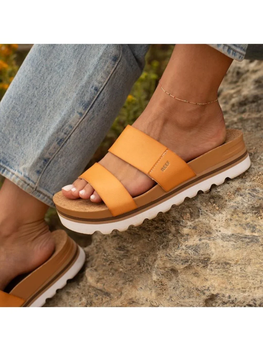 Women's Natural Arch Support Ultra Soft Cushion Footbed Platform Sandal Shoes